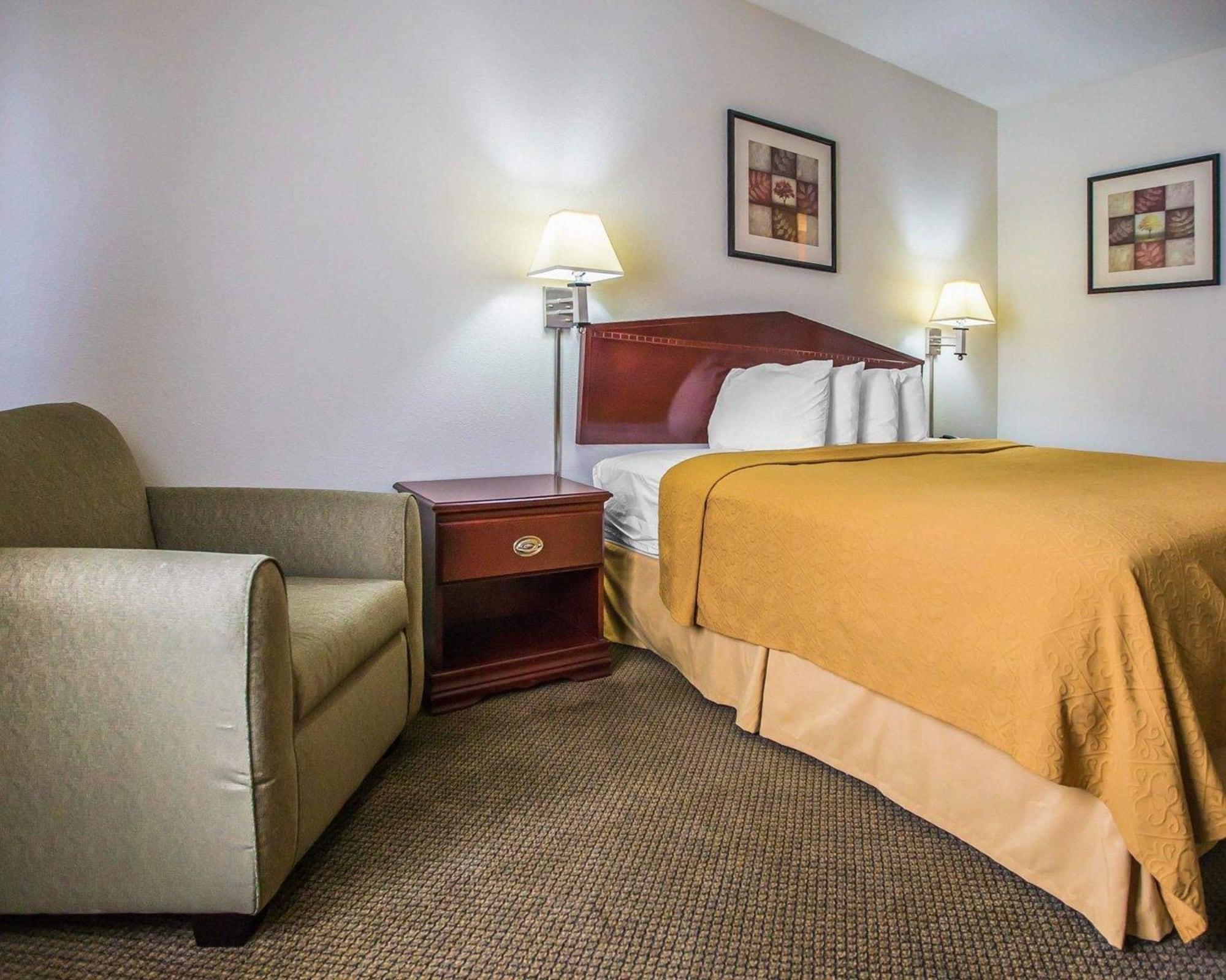 Quality Inn Peru Near Starved Rock State Park Экстерьер фото