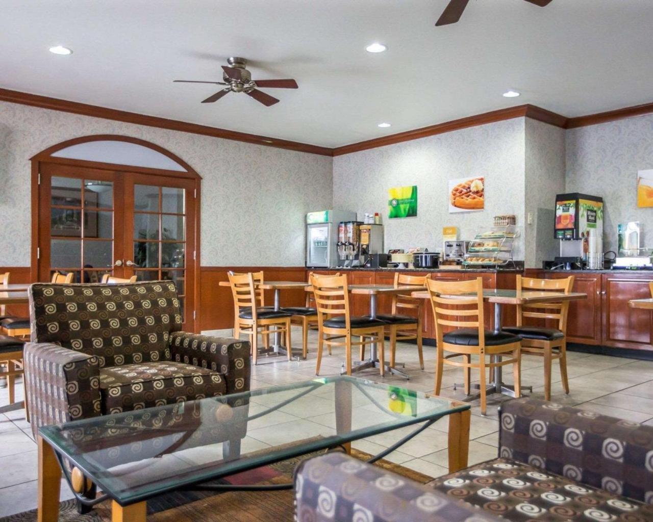 Quality Inn Peru Near Starved Rock State Park Экстерьер фото