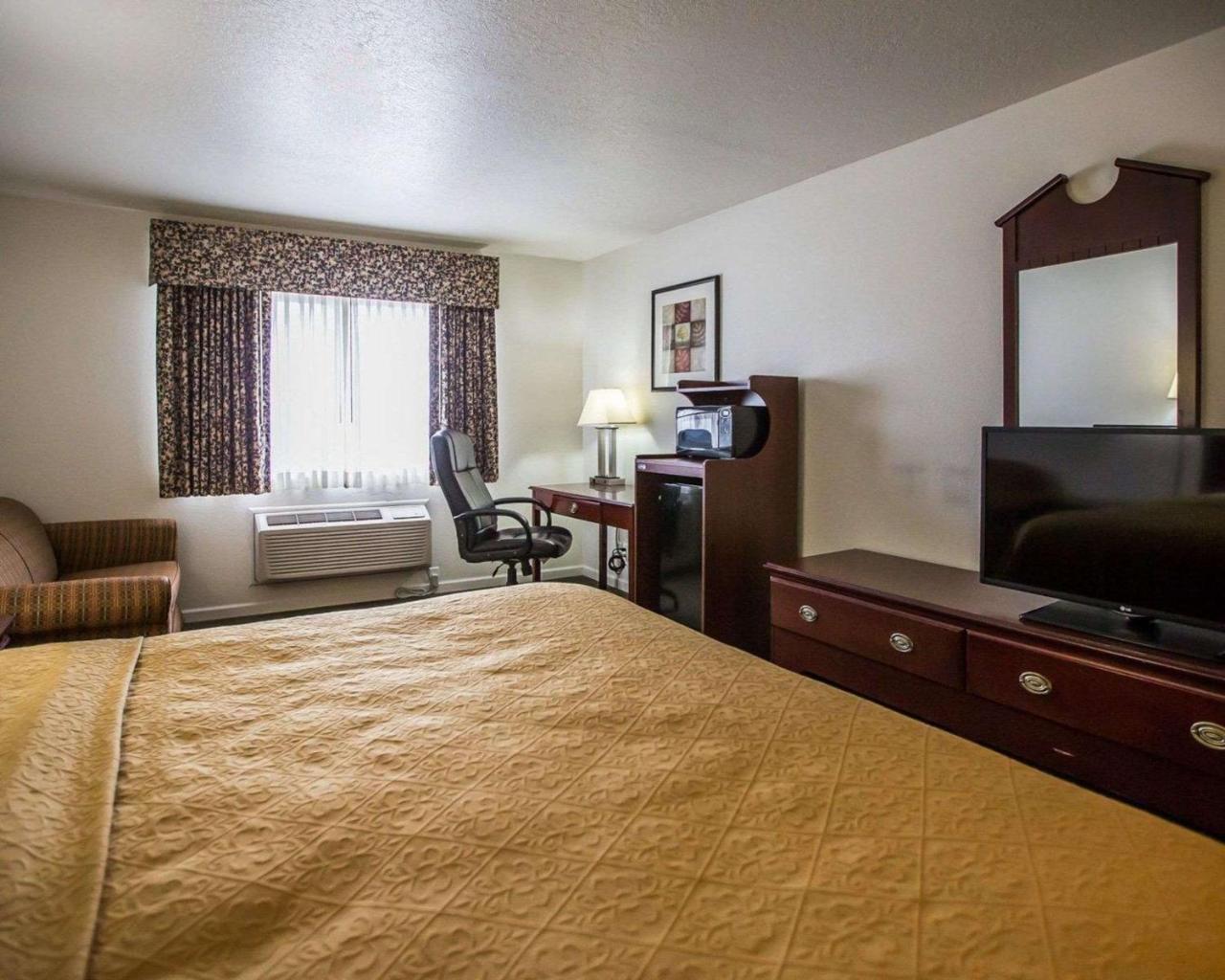 Quality Inn Peru Near Starved Rock State Park Экстерьер фото